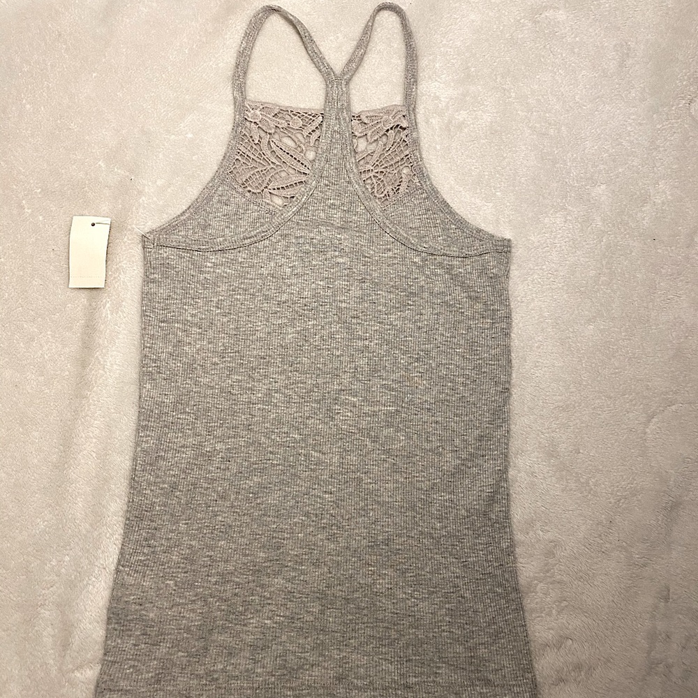 2/$15!!! Aero lace cami. - Picture 4 of 8